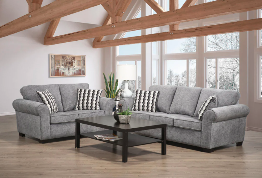 1005 LOVESEAT